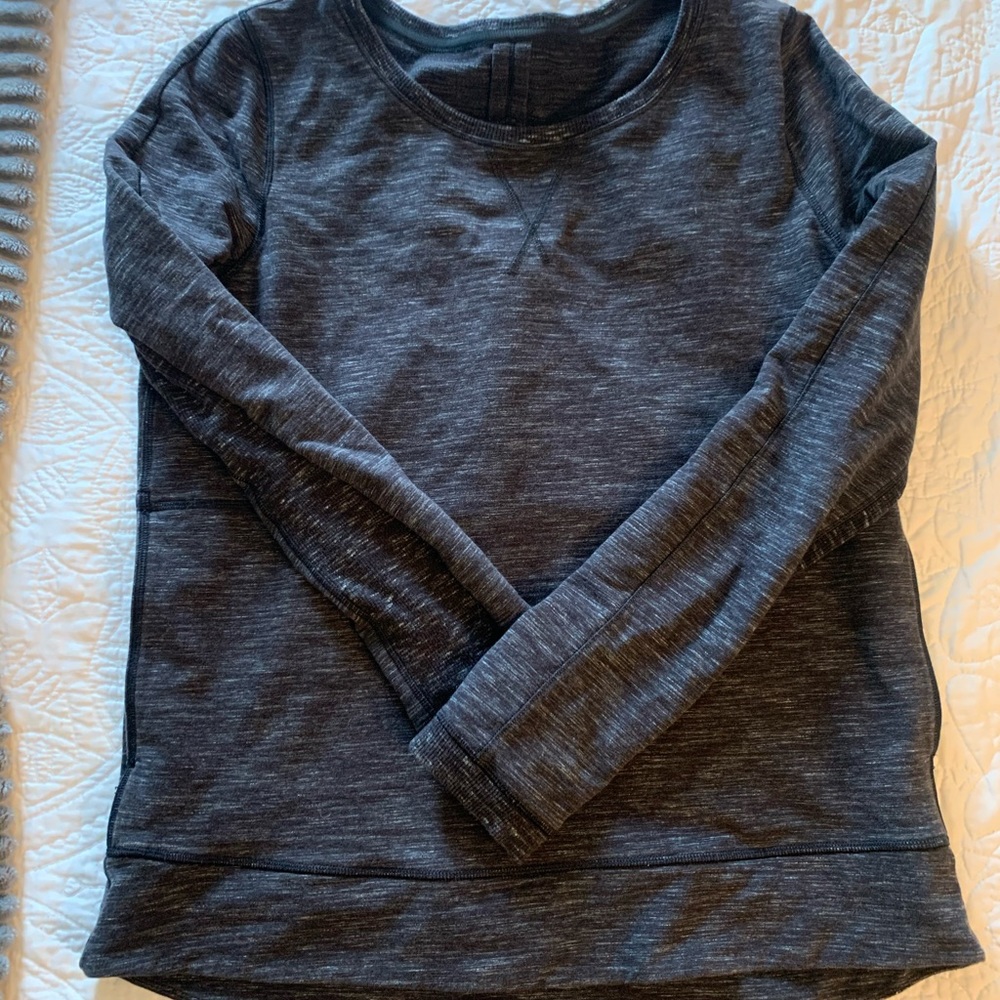 Lululemon sweater top